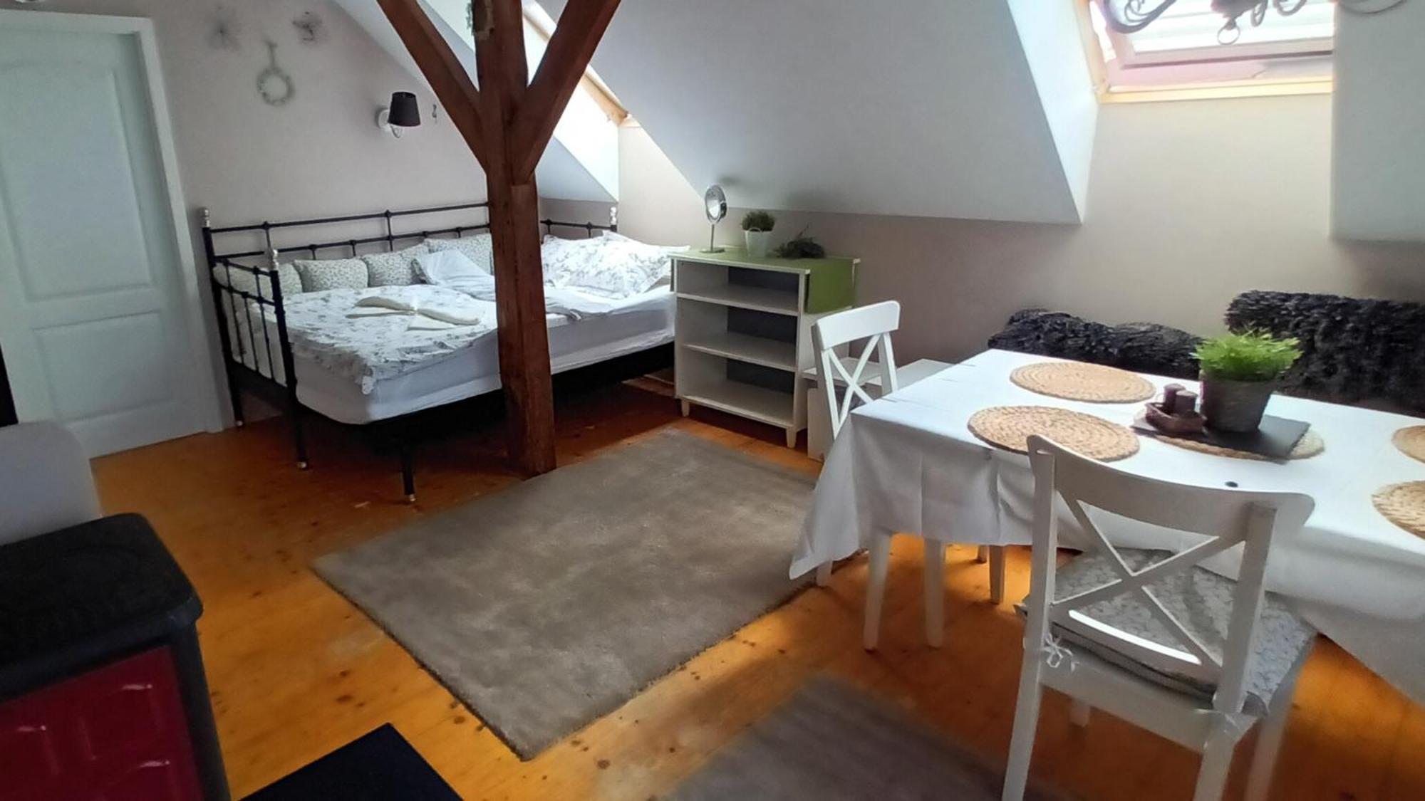 Apartmany Pod Putimskou Branou Písek Eksteriør bilde